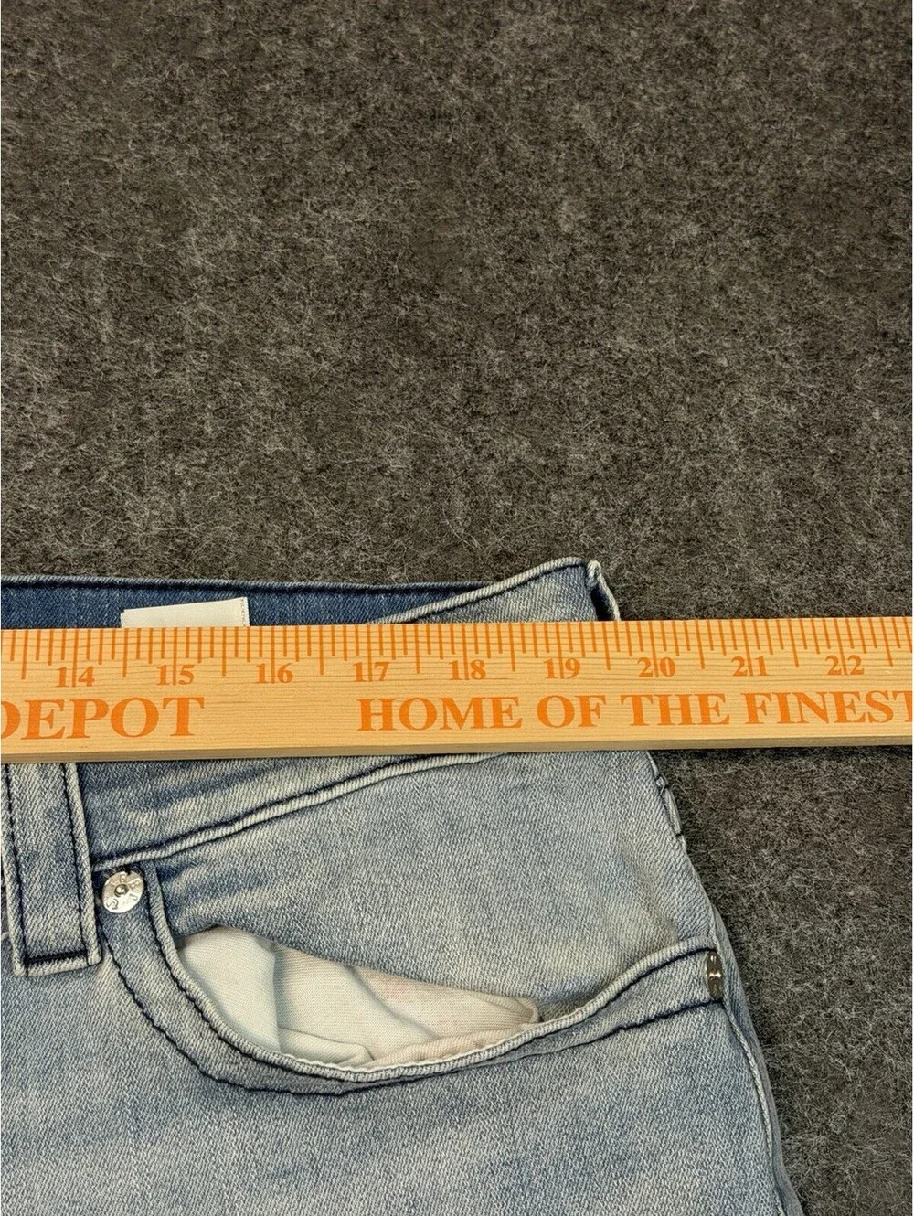 True Religion Rocco Relaxed Skinny Jeans Men’s 38x27 Light Wash Stretch Denim